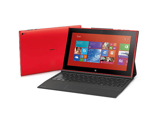 tablet-nokia-lumia-2520-klavesnice
