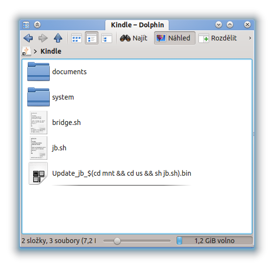 Obsah Kindlu po nahrání instalačních souborů jailbreaku