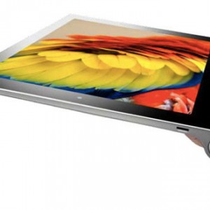 Začala se prodávat 2. generace tabletu Lenovo Yoga 10 HD+